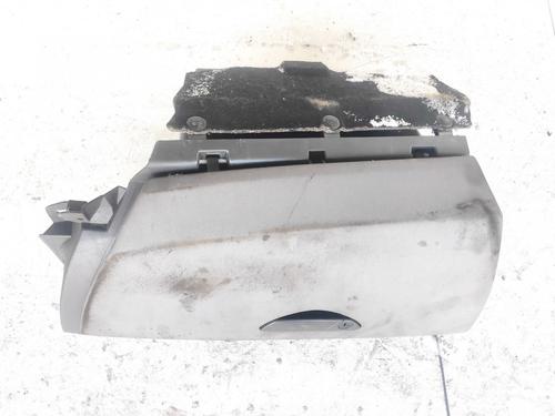 Used Glove box Glove box FIAT ULYSSE (179_) 2.2 JTD (128 hp) 35557548 35557548