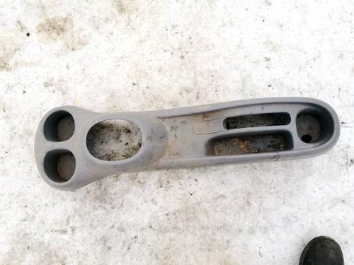 Suporte copos/Objectos Suporte copos/Objectos TOYOTA YARIS (_P1_) 1.0 (SCP10_, SCP10R) (68 hp) 35257544 35257544