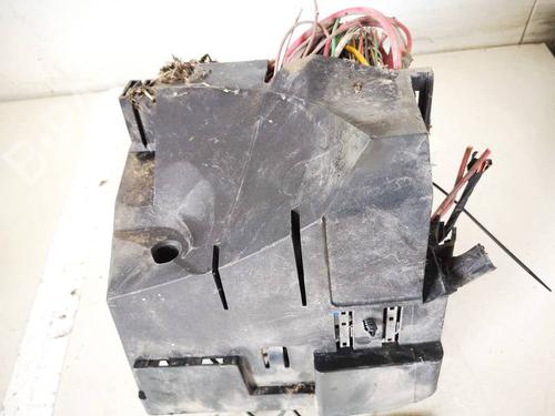 Fuse box OPEL VIVARO A Bus (X83) 2.5 CDTI (F7, J7, A07) | BP32920002E1 - Image 2