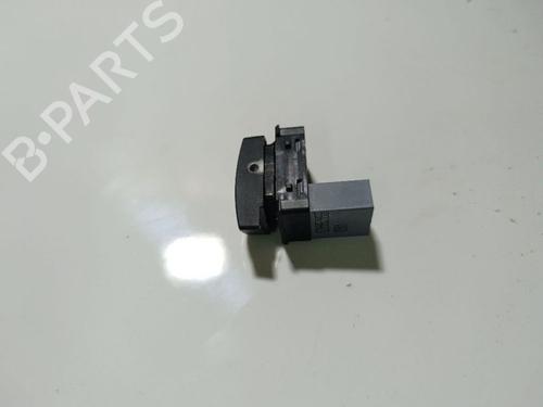 switch-skoda-octavia-ii-1z3-2004-2005-2006-2007-2008-2009-2010-2011-2012-2013-32565002 main image