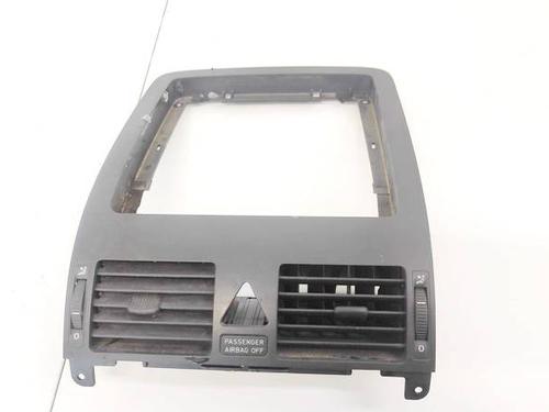 Used Air vent VW TOURAN (1T1, 1T2) 1.9 TDI (105 hp) 32933574