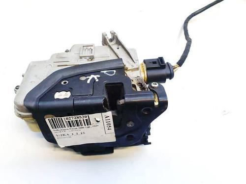 Front left lock VW PASSAT B6 (3C2) 2.0 TDI | BP34837609C98 - Image 3