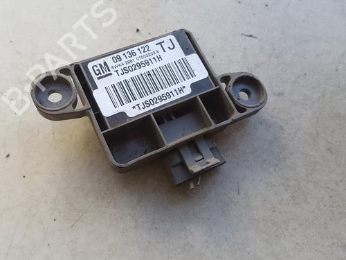 Used Electronic module Electronic module OPEL VECTRA B Estate (J96) 2.0 DTI 16V (F35) (101 hp) 33517027 33517027