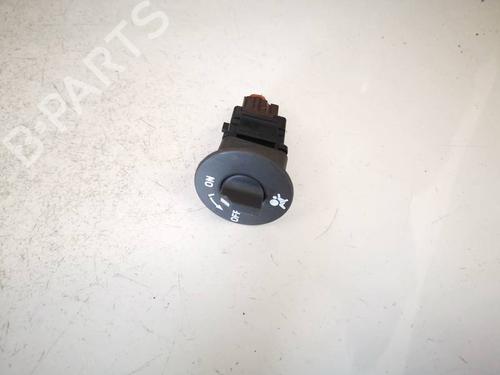 Used Switch RENAULT ESPACE IV (JK0/1_) 2.0 dCi (JK03, JK04, JK1C, JK1G, JK1J, JK1K) (173 hp) 32608679