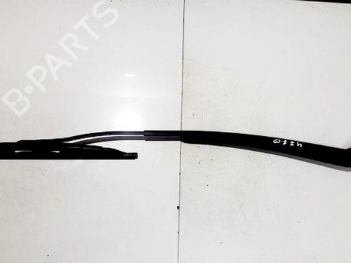 front-windshield-wiper-arm-toyota-yaris-_p9_-2005-2006-2007-2008-2009-2010-2011-2012-2013-2014-33515231 main image
