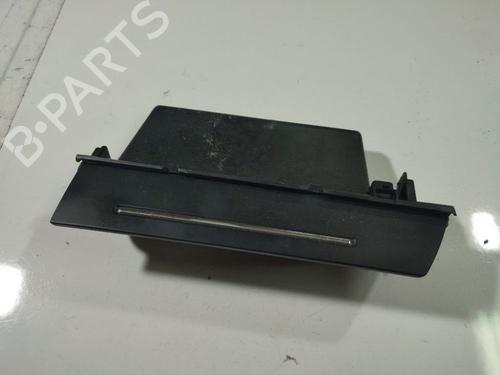 Used Glove box Glove box CITROËN C5 III (RD_) 2.0 HDi (RDRHD8, RDRHDJ, RDRHR8, RDRHRJ) (136 hp) 34844576 34844576