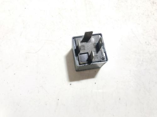 Electronic sensor AUDI A6 C5 (4B2, 4B4) 2.5 TDI | BP33520471M84 - Image 2