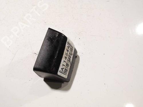 other-volvo-v40-hatchback-525-2012-2013-2014-2015-2016-2017-2018-2019-36382946 main image