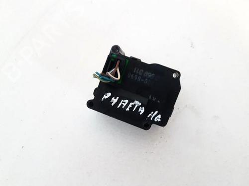 Used Electronic module Electronic module VW PHAETON (3D1, 3D2, 3D3, 3D4, 3D6, 3D7, 3D8, 3D9) 4.2 V8 4motion (335 hp) 33508227 33508227