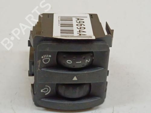 Switch RENAULT LAGUNA III (BT0/1) 2.0 dCi (BT07, BT0J, BT14, BT1A, BT1S) | BP38798256I30 - Image 2
