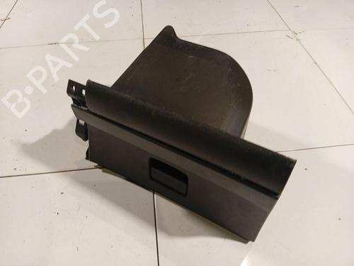 Used Glove box Glove box 39158664 39158664