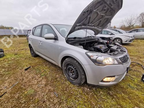 Brugte KIA CEE'D Hatchback (ED) 1.4 (109 hp) 4442640