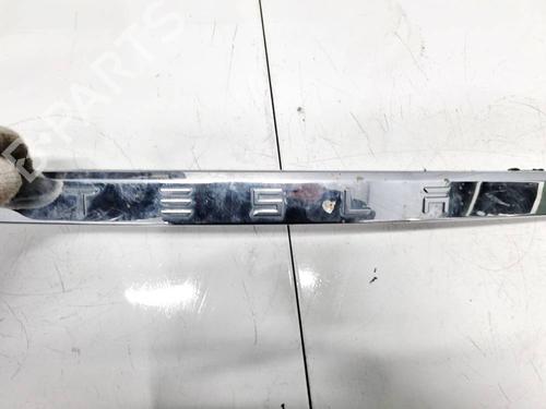 Tailgate trim TESLA MODEL S (5YJS) 85D AWD | BP35159387C151 - Image 2