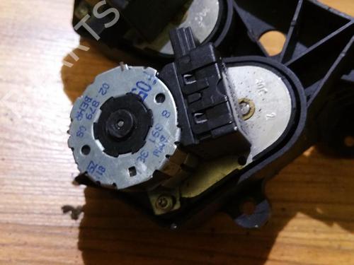 Used Electronic module Electronic module BMW 3 (E36) 320 i (150 hp) 33522337 33522337