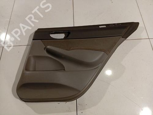 Bageste højre beklædning Bageste højre beklædning HONDA CIVIC VIII Saloon (FD, FA) 1.3 IMA (FA3, FD3) (95 hp) 34764614 34764614