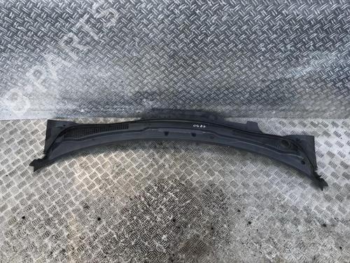 Used Scuttle panel Scuttle panel VOLVO V50 (545) 1.8 (125 hp) 35713667 35713667