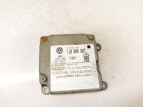 Used ECU airbags ECU airbags 38183701 38183701