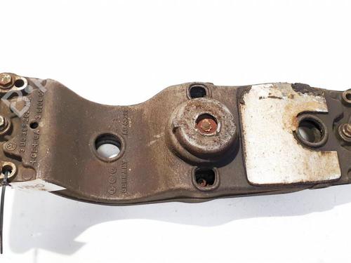 Used Support Support VW PHAETON (3D1, 3D2, 3D3, 3D4, 3D6, 3D7, 3D8, 3D9) 3.2 V6 (241 hp) 32940698 32940698