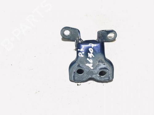 Used Hinge/Door check strap Hinge/Door check strap TOYOTA AVENSIS (_T25_) 1.6 VVT-i (ZZT250_, ZZT250R) (110 hp) 33071483 33071483