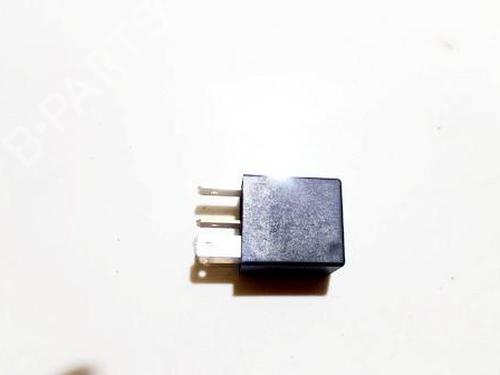 Used Electronic sensor Electronic sensor OPEL ASTRA G Hatchback (T98) 1.7 TD (F08, F48) (68 hp) 33514180 33514180