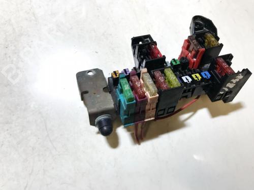 Used Fuse box Fuse box MERCEDES-BENZ VITO Bus (W639) 111 CDI (639.701, 639.703, 639.705) (109 hp) 33513755 33513755