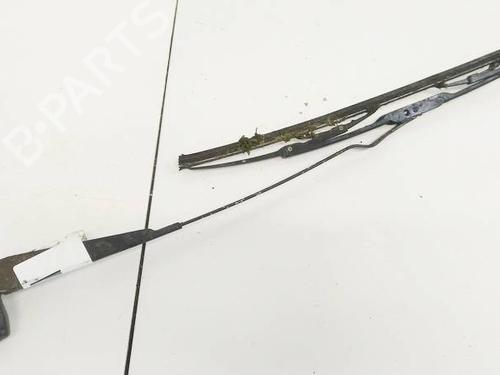Used Front windshield wiper arm Front windshield wiper arm 32606819 32606819