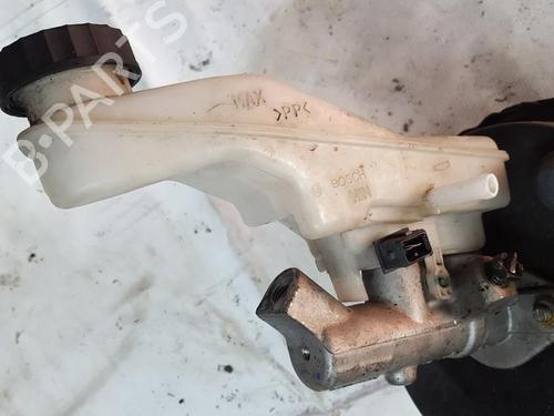 Used Brake master cylinder Brake master cylinder TOYOTA COROLLA Verso (_E12_) 1.8 VVT-i (ZZE122_, ZZE122R) (135 hp) 35855647 35855647