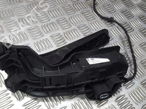 Used Pedal Pedal 35698790 35698790