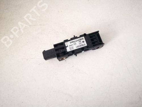 Used Electronic module Electronic module SUZUKI GRAND VITARA I (FT, HT) 2.7 (JA 627) (184 hp) 32900167 32900167