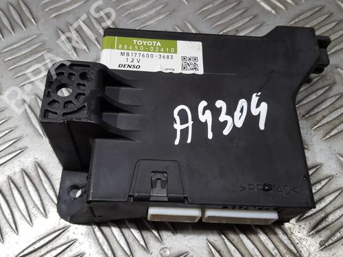 Used Electronic module Electronic module TOYOTA AURIS (_E15_) 1.4 D-4D (NDE150_, NDE150R) (90 hp) 33502286 33502286
