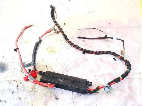 fuse-box-jaguar-f-pace-x761-2015-32921123 main image