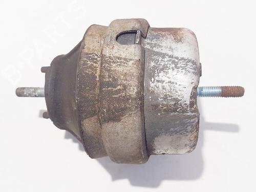 Used Engine mount Engine mount AUDI A6 C5 (4B2, 4B4) 1.9 TDI (130 hp) 33075935 33075935