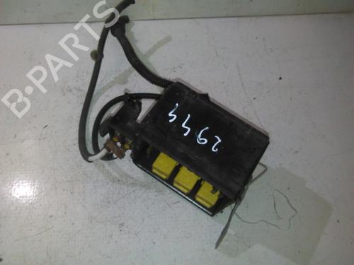 Used Fuse box Fuse box HONDA CIVIC VI Hatchback (EJ, EK) 1.4 i S (EJ9) (90 hp) 33482474 33482474
