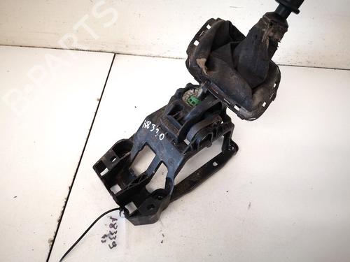Used Gear lever Gear lever TOYOTA AVENSIS (_T25_) 2.0 D-4D (ADT250_, ADT250R) (126 hp) 35390355 35390355