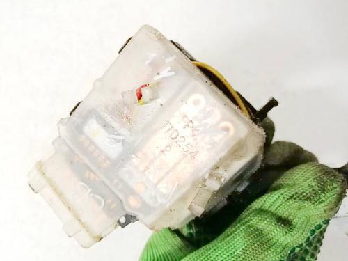 Warning switch PORSCHE CAYENNE (9PA) S 4.5 | BP35117918I22 - Image 3