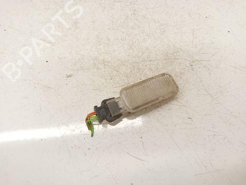 interior-roof-light-audi-a6-c5-4b2-4b4-1997-1998-1999-2000-2001-2002-2003-2004-2005-34742581 main image