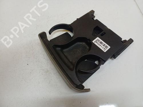Koppholder/Gjenstandsholder Koppholder/Gjenstandsholder CHRYSLER VOYAGER IV (RG, RS) 2.5 CRD (141 hp) 36907108 36907108