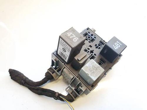 Used Fuse box Fuse box VW TOUAREG (7LA, 7L6, 7L7) 3.0 V6 TDI (225 hp) 35830040 35830040