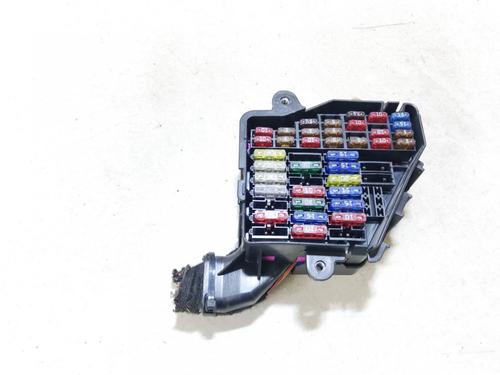 Used Fuse box Fuse box VW GOLF IV (1J1) 1.9 TDI (90 hp) 33071277 33071277