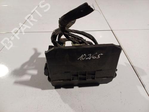 Used Fuse box Fuse box CHRYSLER 300C Touring (LX, LE) 3.0 CRD (218 hp) 32570791 32570791
