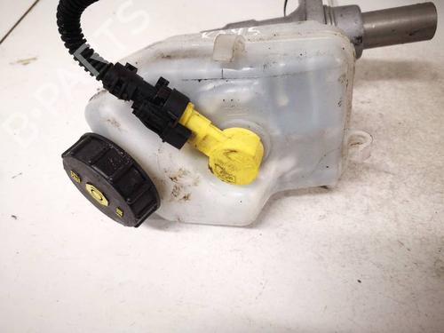 Used Brake fluid reservoir Brake fluid reservoir 35343962 35343962