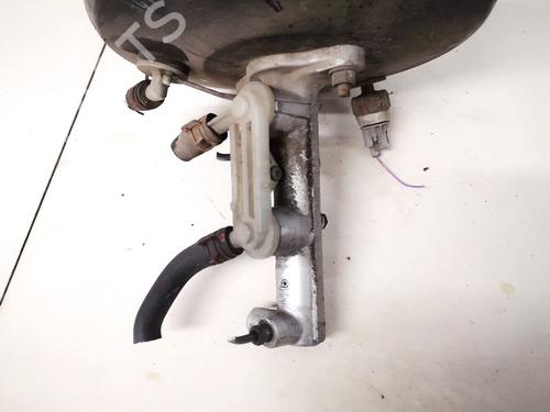 Hovedbremsecylinder Hovedbremsecylinder TOYOTA AVENSIS VERSO (_M2_) 2.0 D (CLM20_, CLM20R) (116 hp) 35529909 35529909