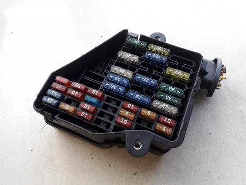 fuse-box-vw-passat-b55-3b3-2000-2001-2002-2003-2004-2005-33516578 main image