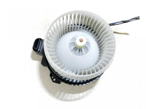 Used Heater blower motor Heater blower motor TOYOTA AURIS (_E15_) 2.0 D-4D (ADE150_, ADE150R) (126 hp) 35643998 35643998