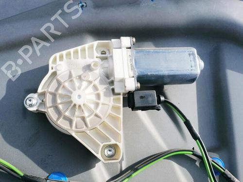 Used Right front window motor Right front window motor MERCEDES-BENZ A-CLASS (W169) A 180 CDI (169.007, 169.307) (109 hp) 35443206 35443206