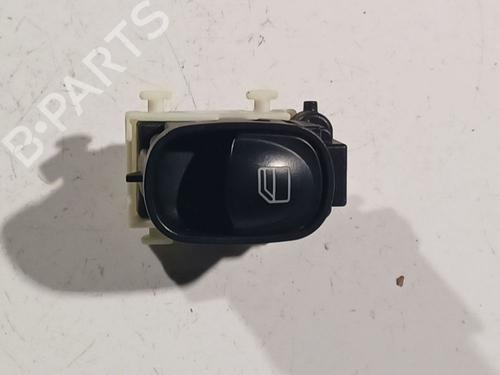 Switch MERCEDES-BENZ C-CLASS (W203) C 200 Kompressor (203.042) | BP32567591I30