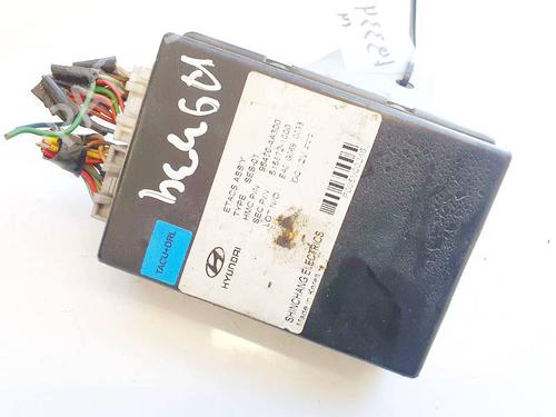 Used Electronic module Electronic module HYUNDAI H-1 / STAREX Bus (A1) 2.5 CRDi (163 hp) 32956159 32956159