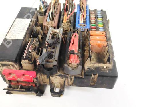 Fuse box OPEL VECTRA C (Z02) 1.9 CDTI (F69) | BP32935433E1 - Image 2
