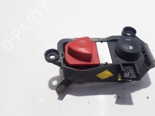 Used Warning switch Warning switch RENAULT SCÉNIC II (JM0/1_) 1.9 dCi (JM0G, JM12, JM1G, JM2C) (120 hp) 35868773 35868773
