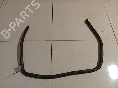 Gummiliste Gummiliste MAZDA 323 C IV (BG) 1.3 16V (BG3S) (73 hp) 34773049 34773049